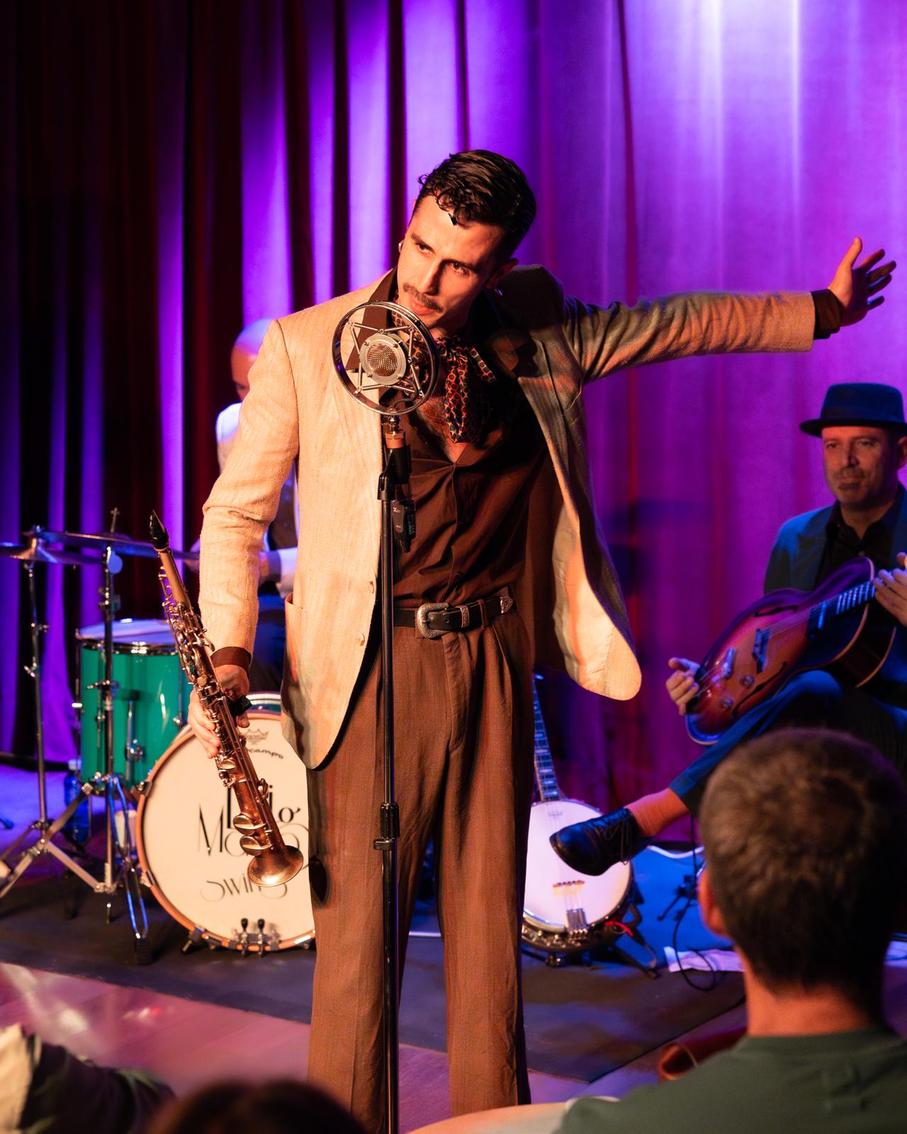 Del French Quarter al Raval - Festa de Nueva Orleans por ToniSaxMusic - Pòster